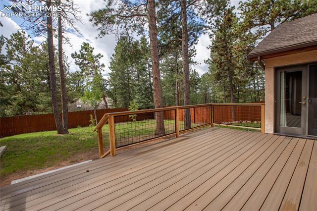 2720 Sunnywood Avenue