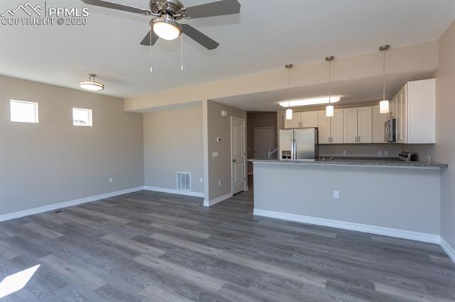 650 Thimbleberry Point