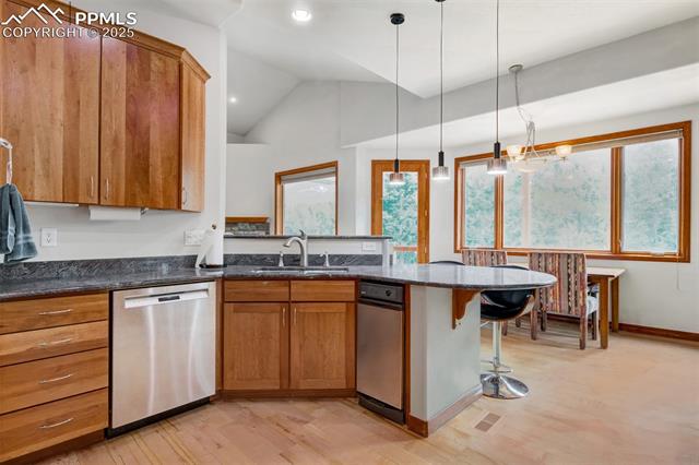 6104 Coffee Pot Road