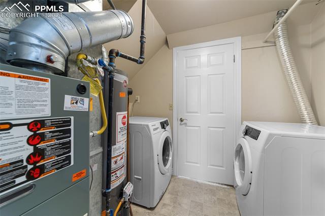 4613 S Sleepy Hollow Circle