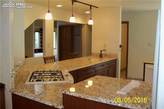 711 S Bear Paw Lane