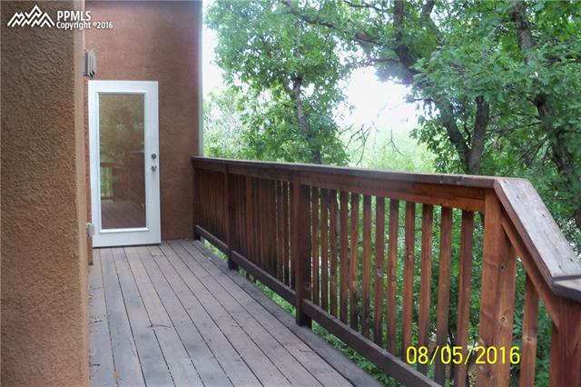 711 S Bear Paw Lane