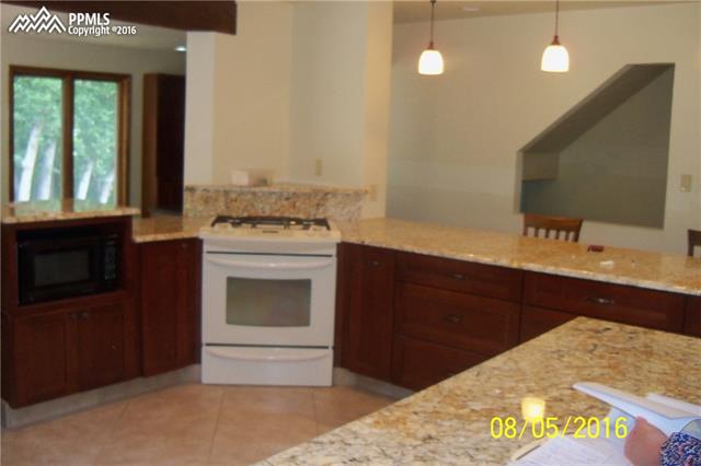 711 S Bear Paw Lane