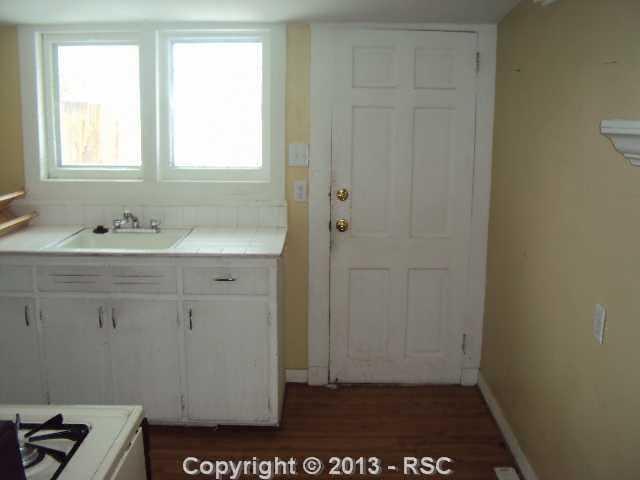 2403 N chestnut Street