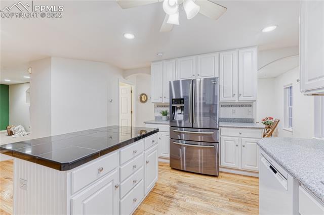16595 Dancing Wolf Way