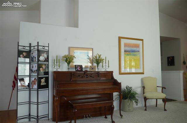 12464 Pine Valley Circle