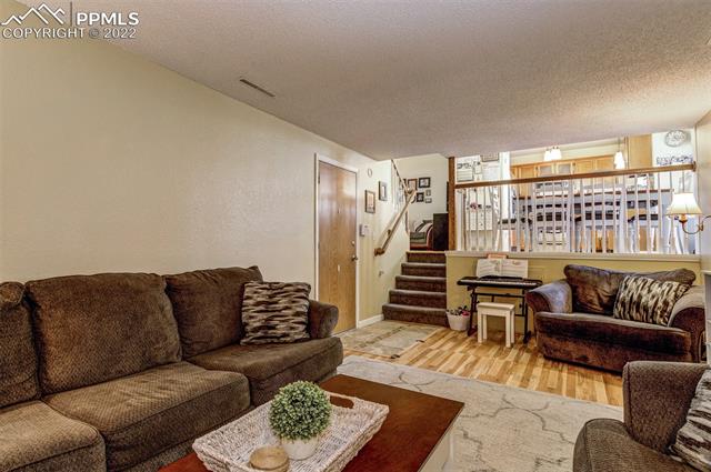2635 Clarendon Drive