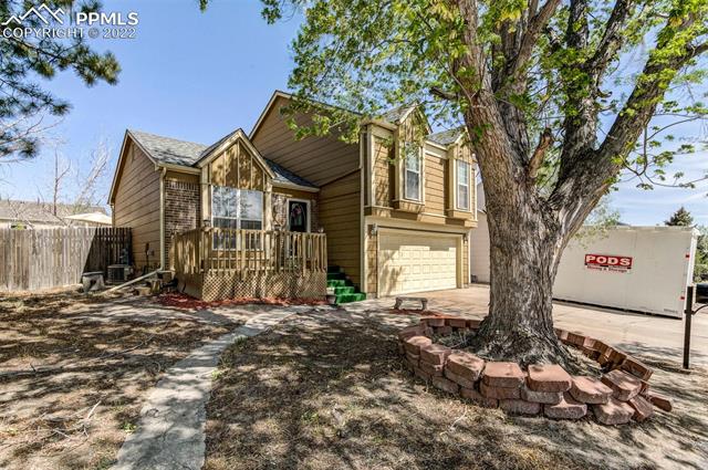 2635 Clarendon Drive