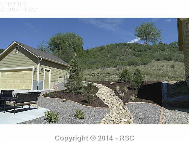 2343 St Claire Drive