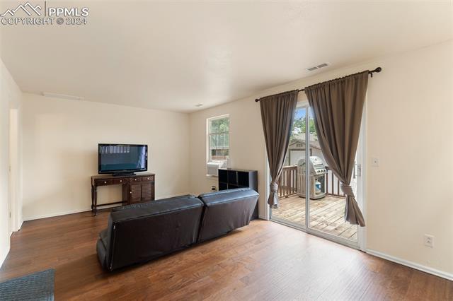 4365 Halstead Circle