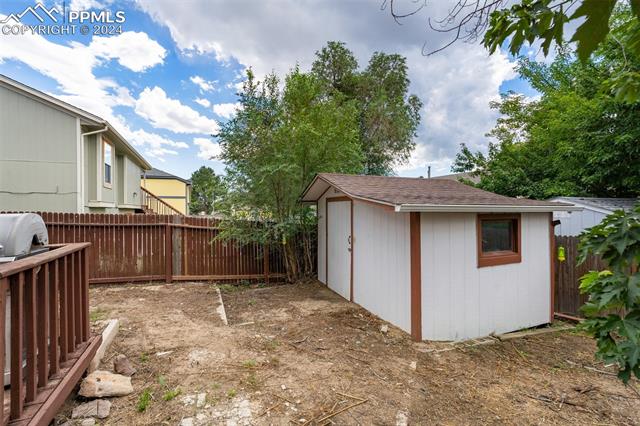 4365 Halstead Circle