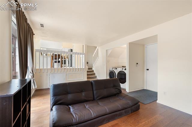 4365 Halstead Circle