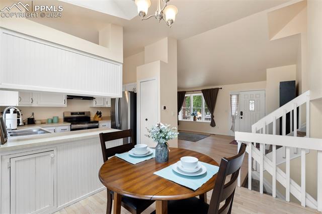 4365 Halstead Circle