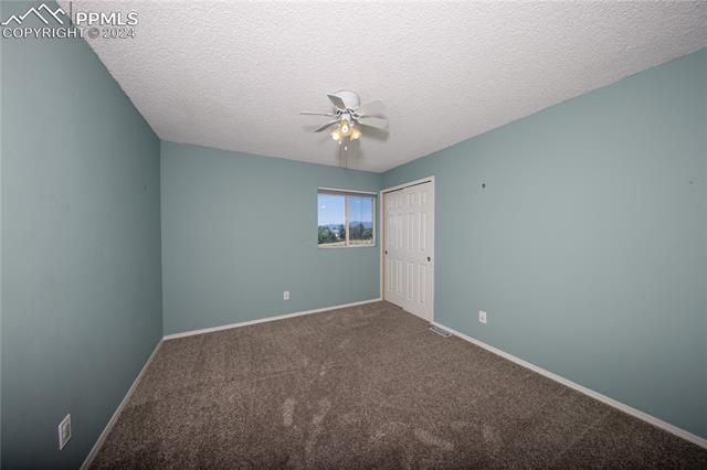 5495 Pioneer Mesa Drive