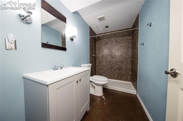 5495 Pioneer Mesa Drive