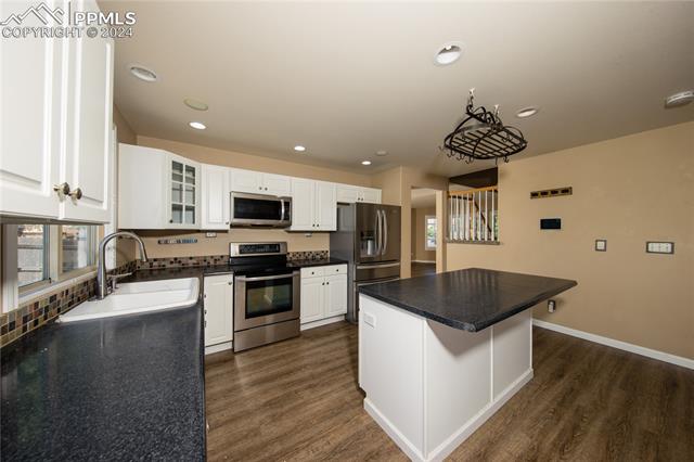 5495 Pioneer Mesa Drive