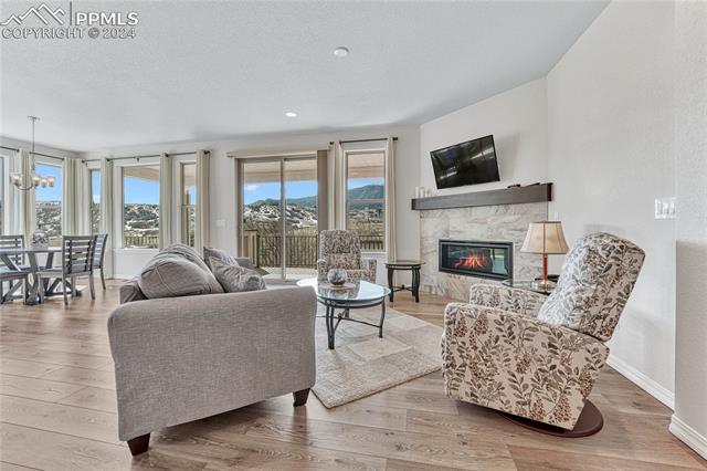 4123 Forest Lakes Drive