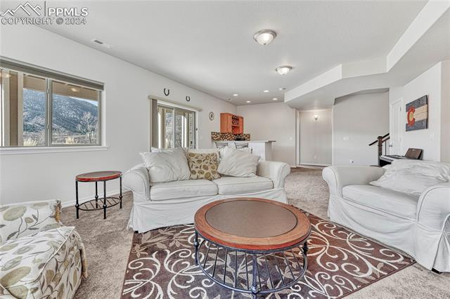 4123 Forest Lakes Drive