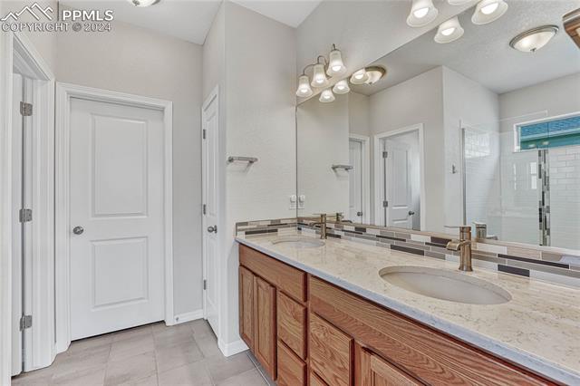 4123 Forest Lakes Drive