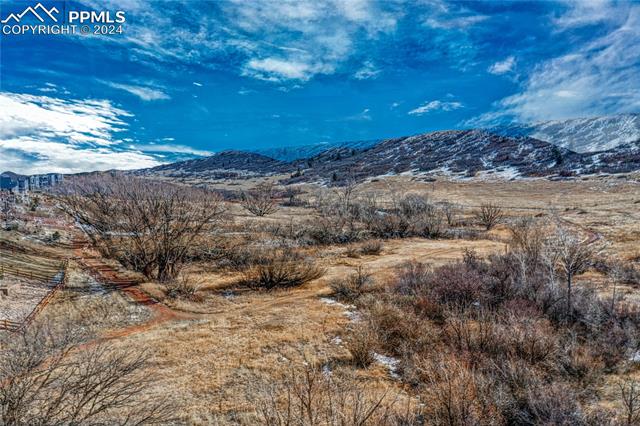 4123 Forest Lakes Drive