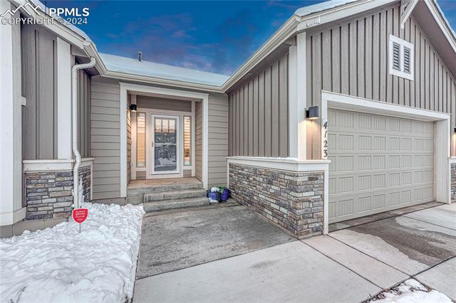 4123 Forest Lakes Drive