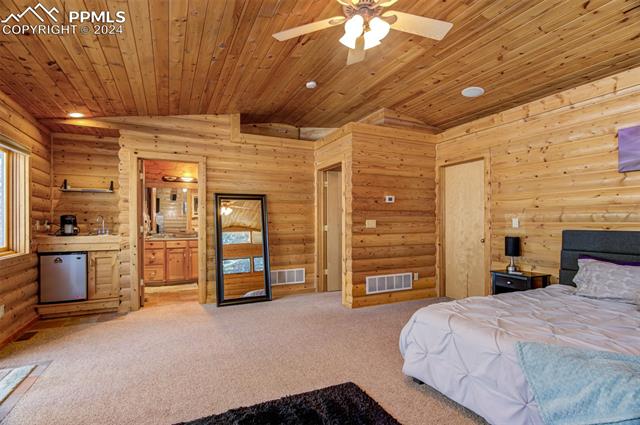 8660 Chipita Park Road