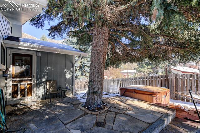 8660 Chipita Park Road