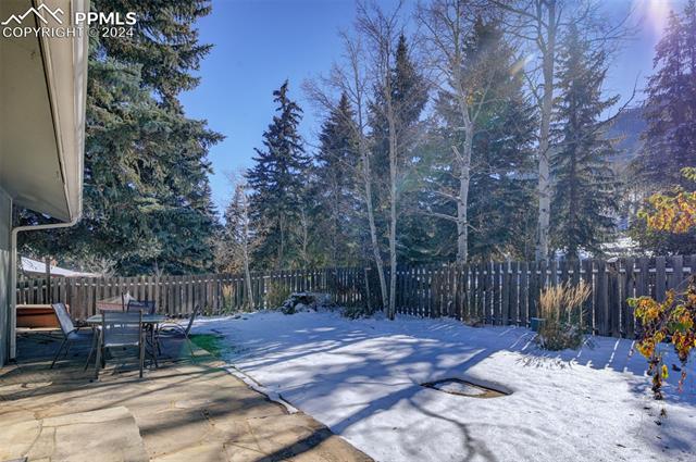 8660 Chipita Park Road