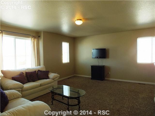 2247 blue fescue Court