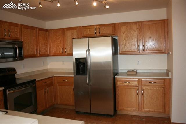 5027 HORSE CARRIAGE Road