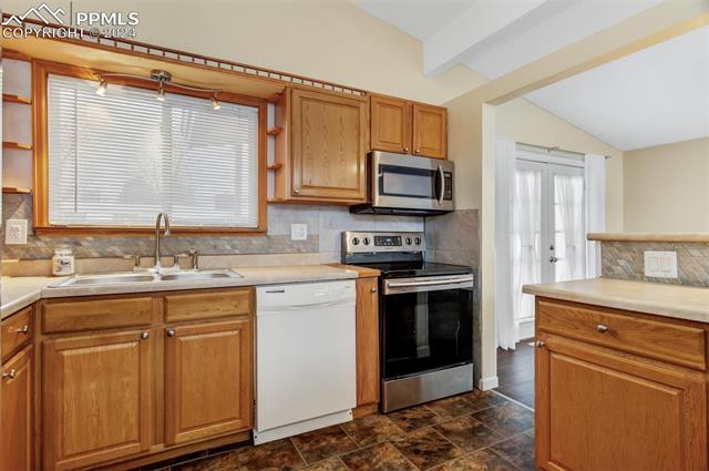 103 Dartmouth Street