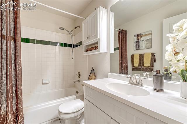 1465 Owl Ridge Drive