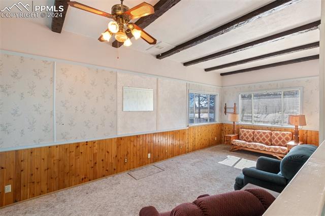 2652 E San Miguel Street