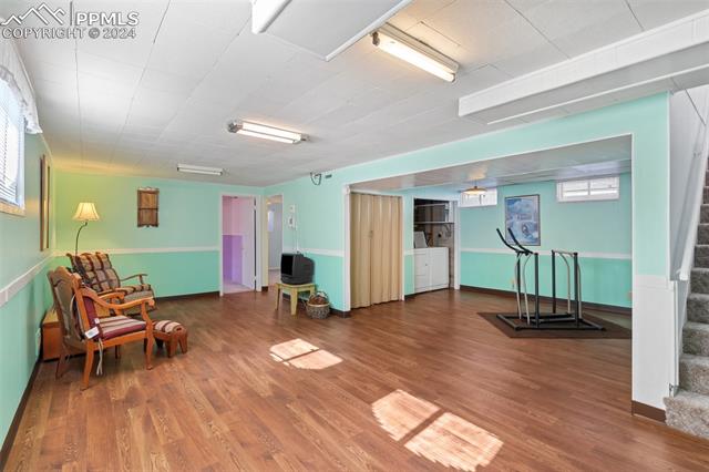 2652 E San Miguel Street