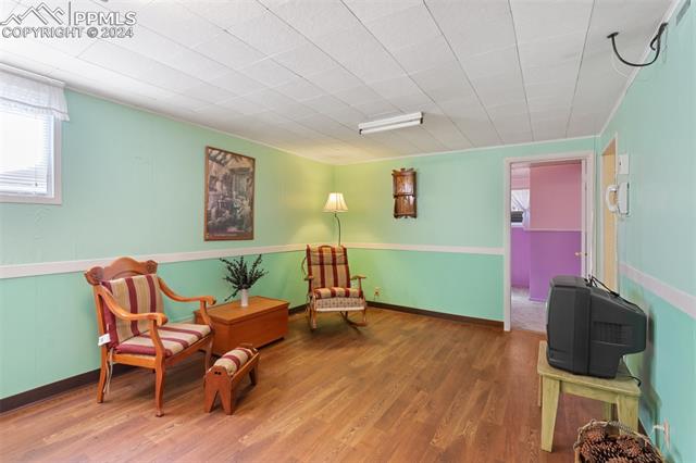 2652 E San Miguel Street