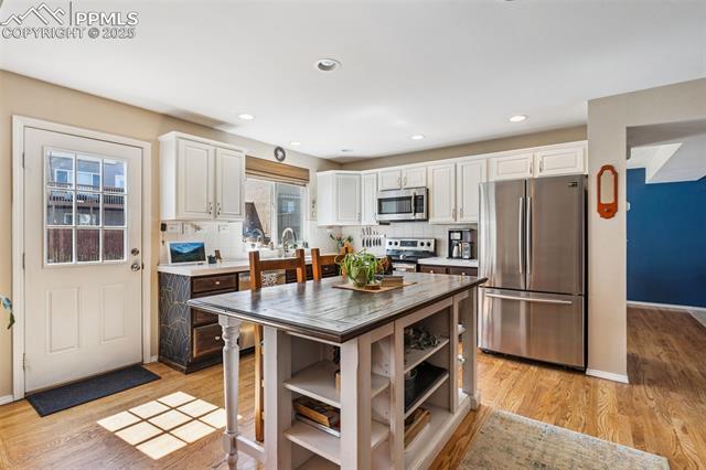 4117 Heathmoor Drive