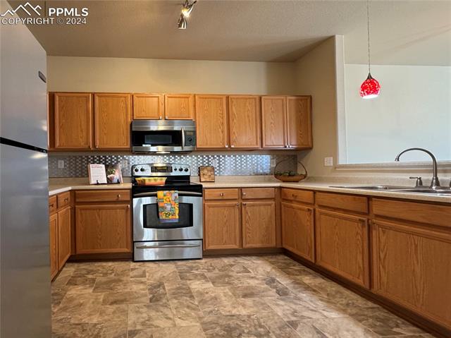 6163 Calico Patch Heights