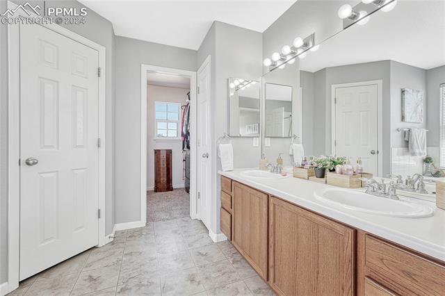 12444 Pine Valley Circle