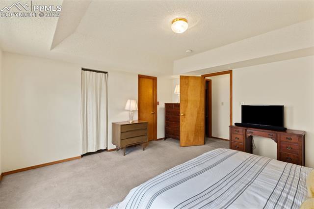 6627 Wagon Ridge Drive