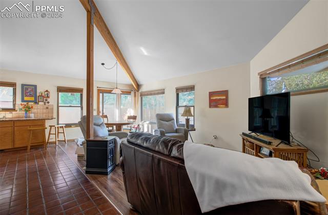 935 Cheyenne Boulevard