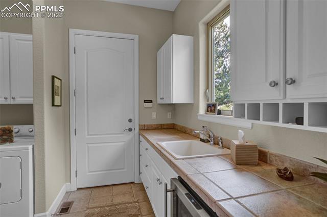 7552 Fairbranch Court