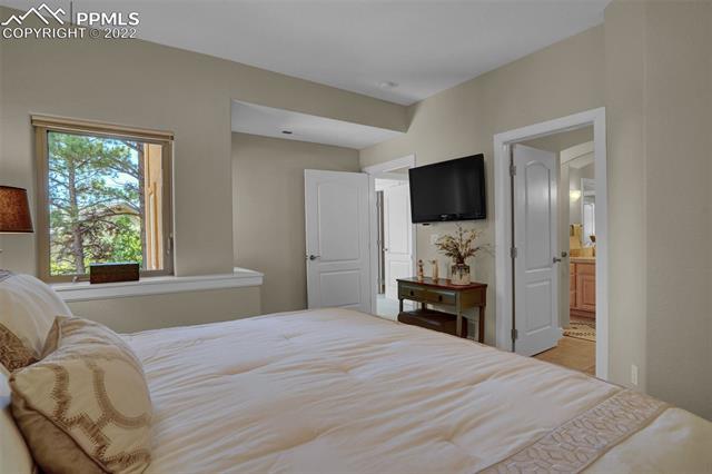 7552 Fairbranch Court