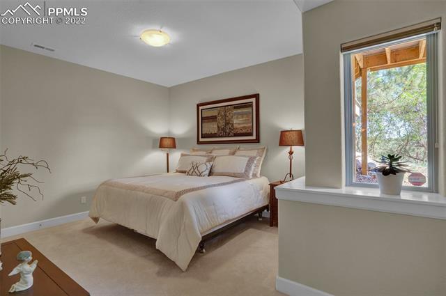 7552 Fairbranch Court