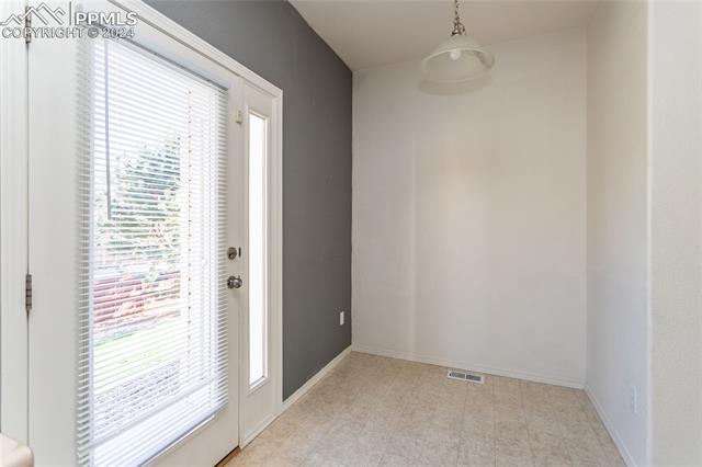 10531 Country Park Point