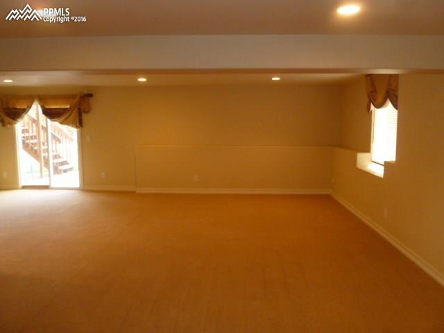 4420 Round Hill Drive