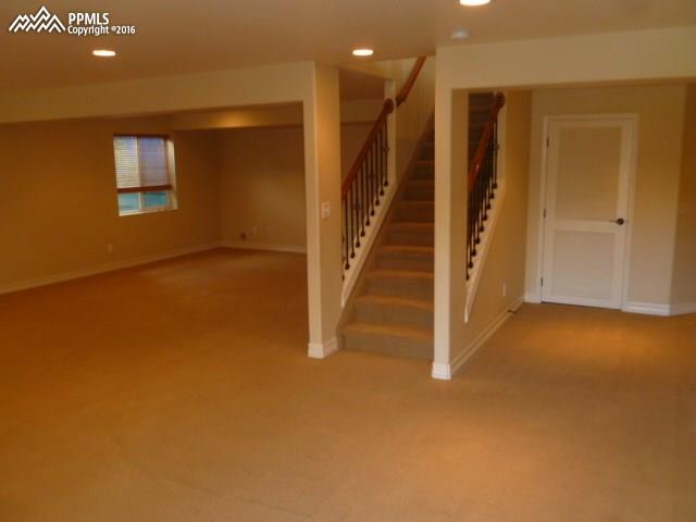 4420 Round Hill Drive