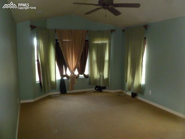 4420 Round Hill Drive