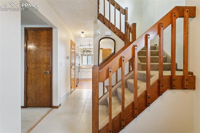 8565 Contrails Drive