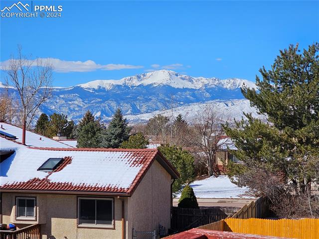 8565 Contrails Drive