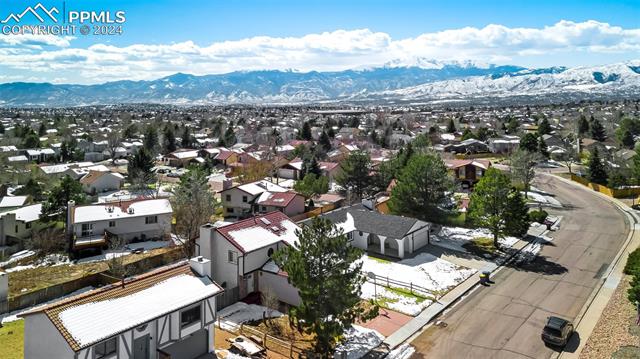 8565 Contrails Drive